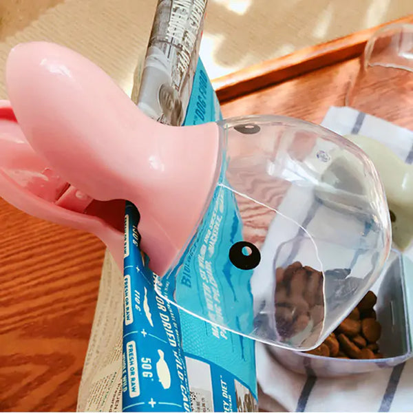 Pet Food Scoop with Bag Clip