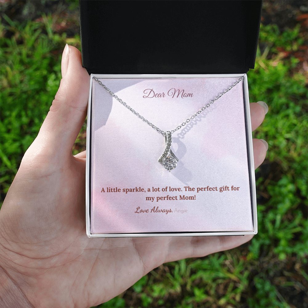 Personalized Alluring Beauty Necklace – The Perfect Gift for Mom