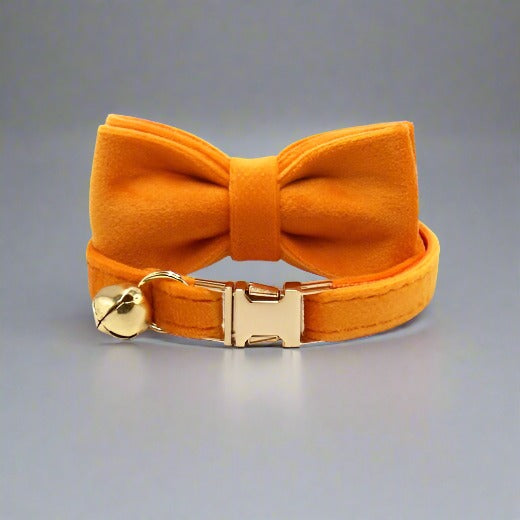 Kitten Bow Tie Collar - Soft Velvet Elegance for Your Feline Friend
